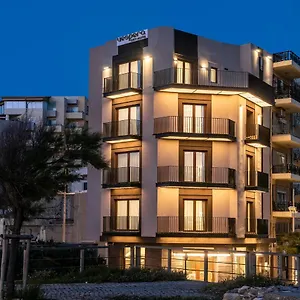 Hotel Vespera, Candia